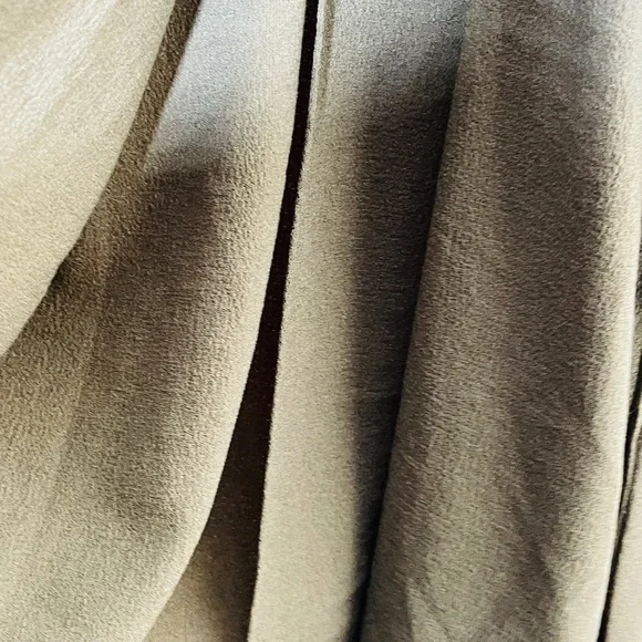 ASOS DESIGN Curve Wrap Midi Dress Olive Green Size US 14 / UK 18 - Picture 7 of 11